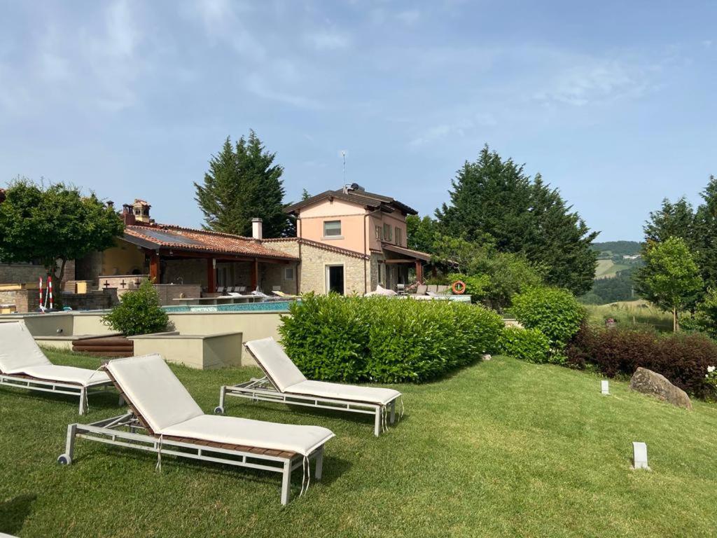 Agriturismo I Tassoni Villa ปาวุลโล เนล ฟริญาโน ภายนอก รูปภาพ